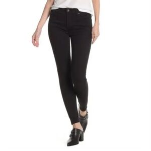 NWT Frye Addie Skinny Jeans!
